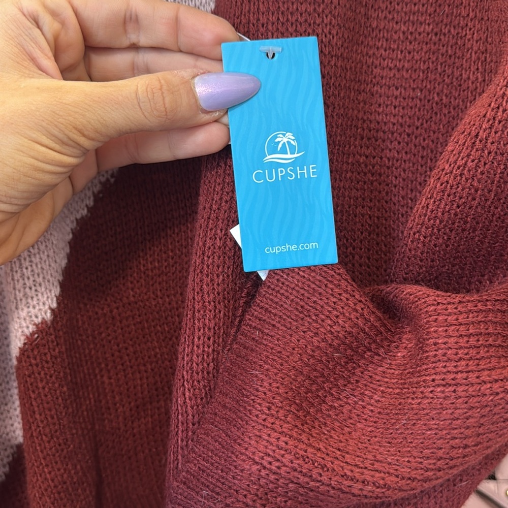 Cupshe Sweater - Picture 3 of 4